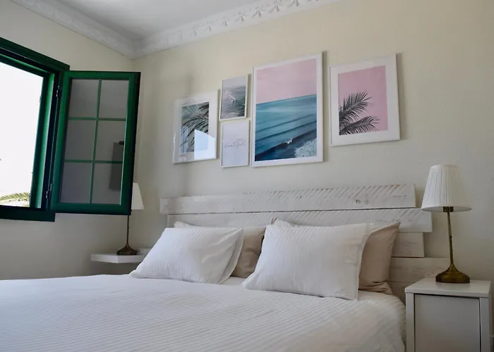 Beachfront Bungalow Cotillo Lagos